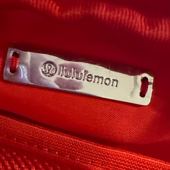 Lululemon Athletica Red Crossbody Bag - Picture 5 of 14